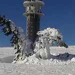 Bergkristall * فيلدبرج