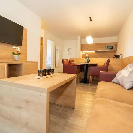 アパート Bergkristall フェルトベルク